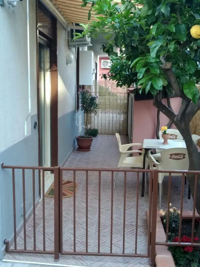 Holiday House Marlin Giardini-Naxos Exterior foto